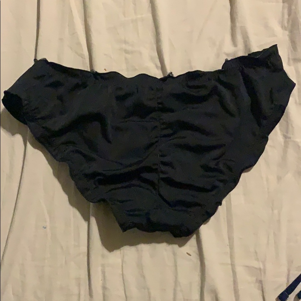 Victoria secret cheeky black bottoms